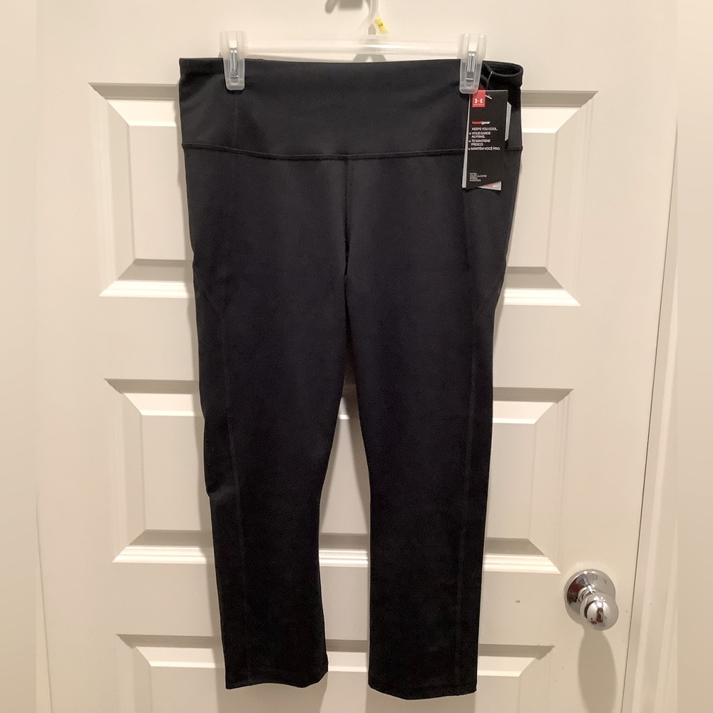 Women’s Heat Gear Under Armour Fitted Leggings, Size Large
